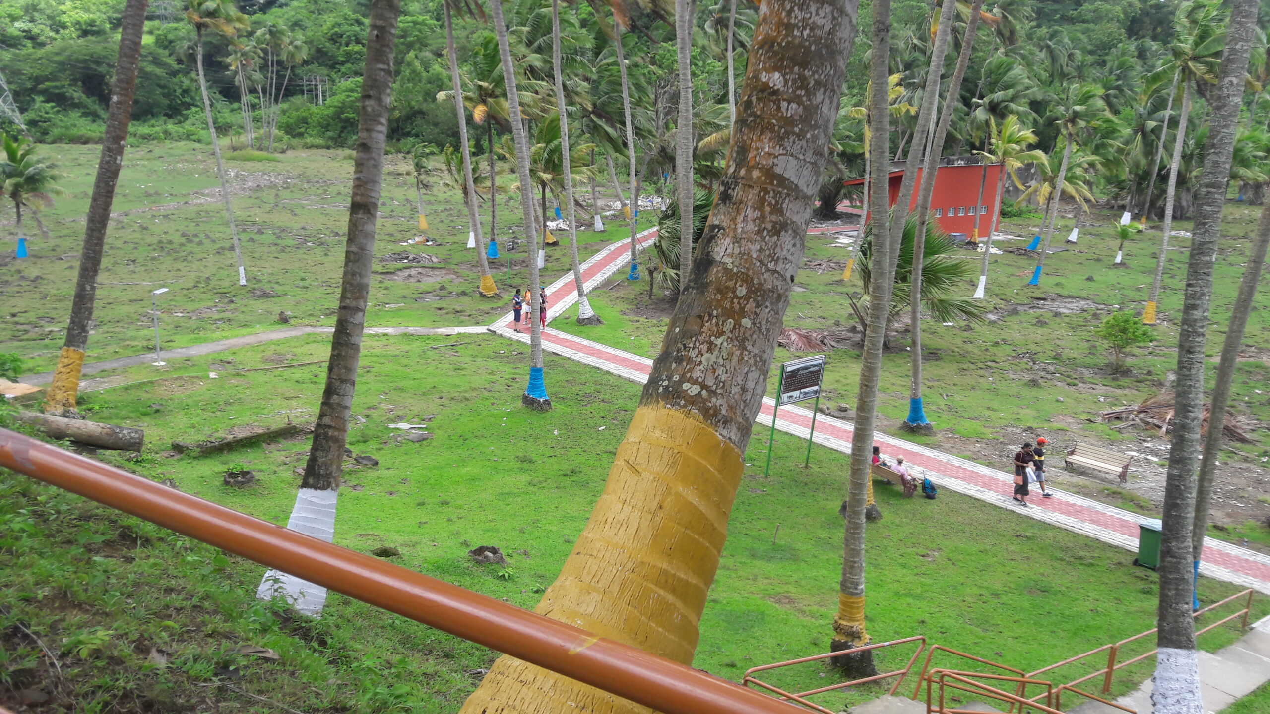 “Viper Island: A Paradise of History and Natural Beauty”